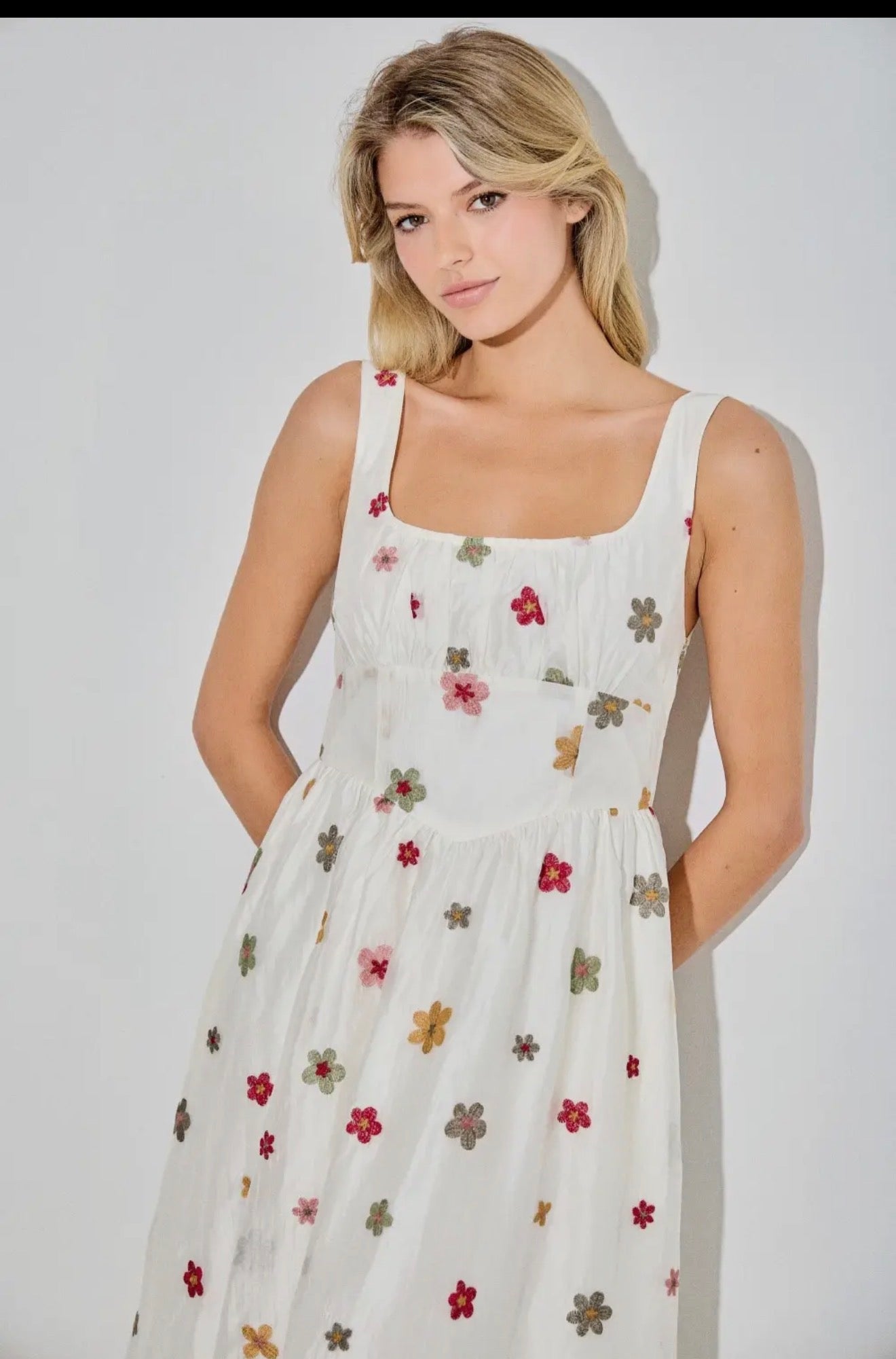 Floral Embroidered Sleeveless Maxi Dress