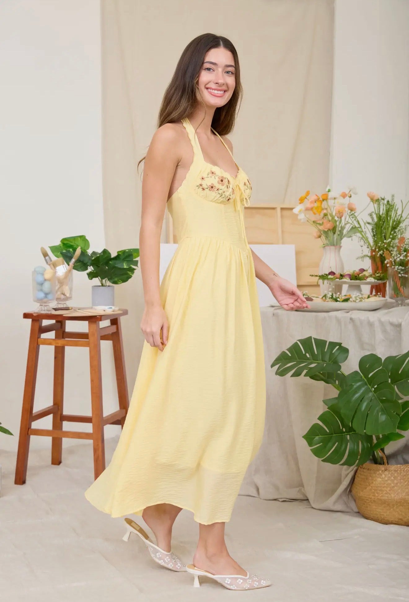 Halter Neck Corset Detail Embroidered Midi Dress