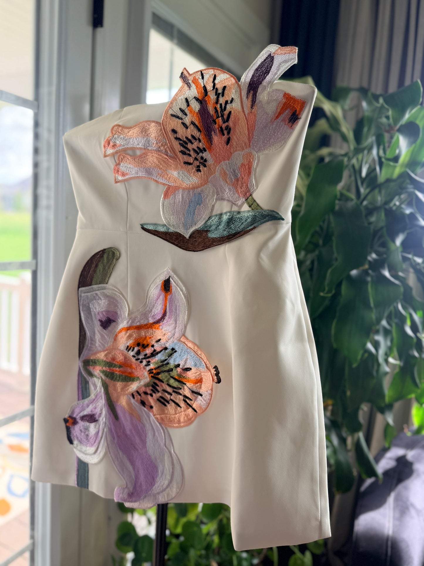 3D floral Beaded detail Strapless mini Dress