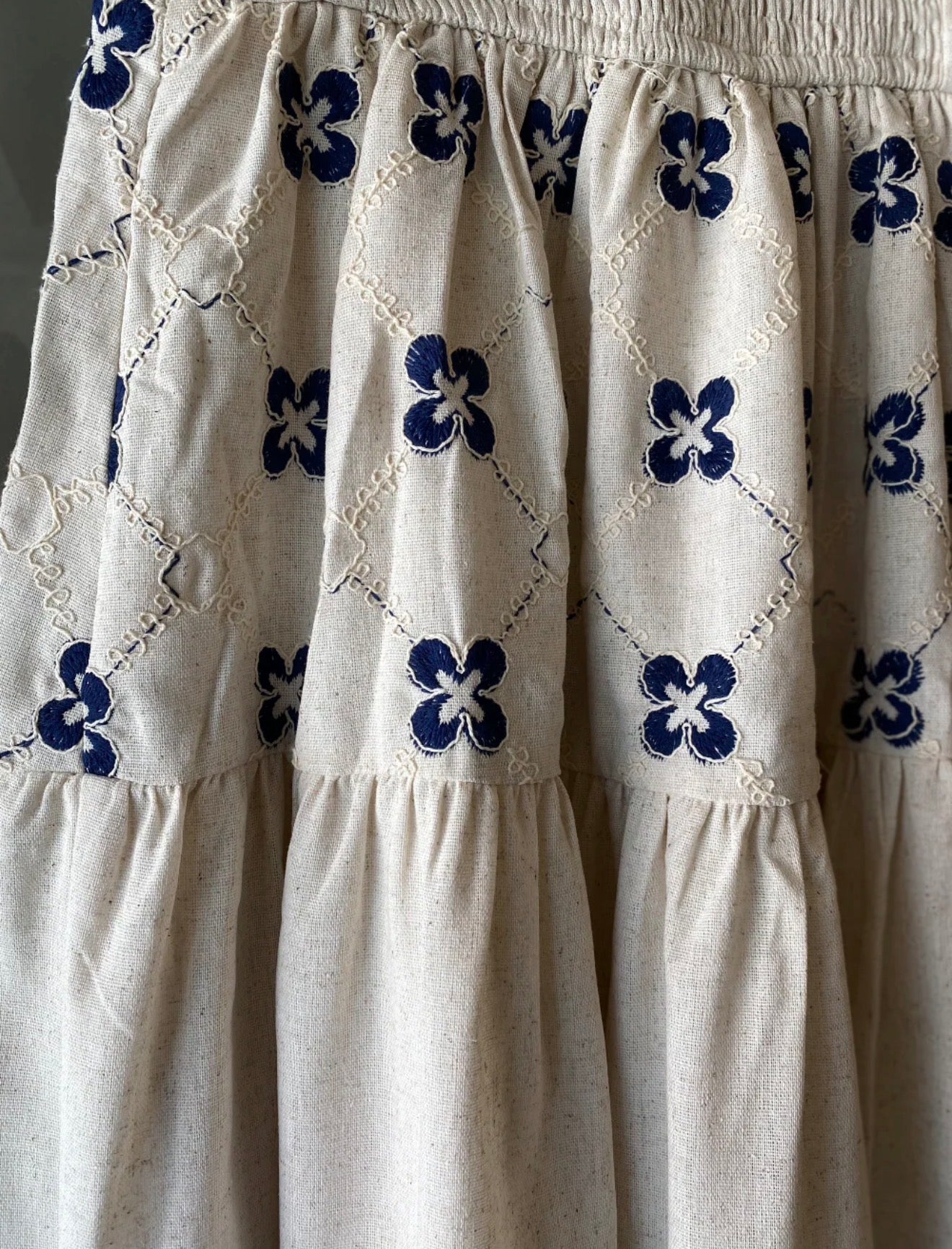 Flora Tile Pattern Ruffle Sleeve Dress